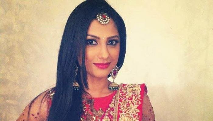 Saath Nibhana Saathiya actress Rucha Hasbnis gave birth to a baby girl